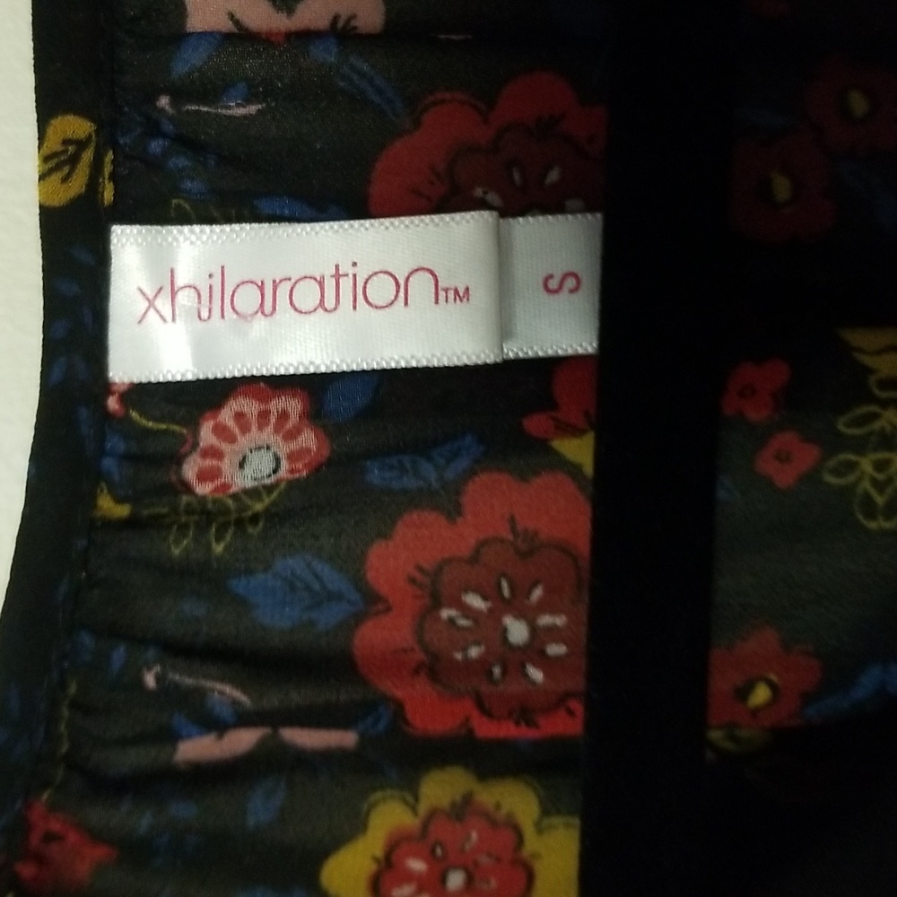 Boho Floral Top - Picture 5 of 8